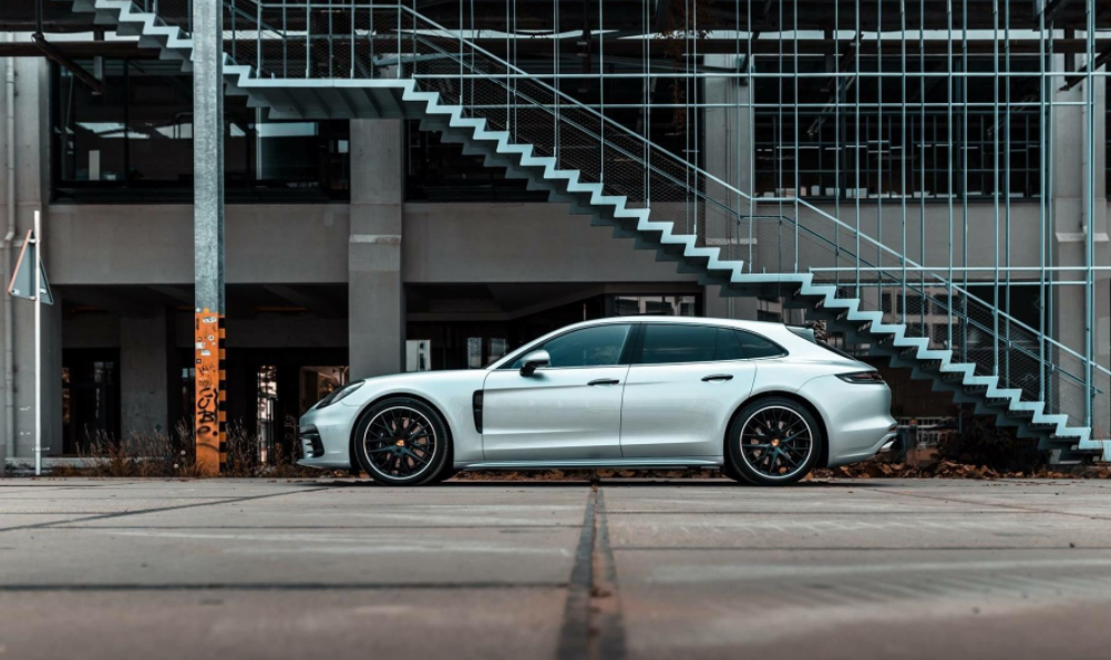 普通车和豪车碰撞，就只能家破人亡自认倒霉吗？