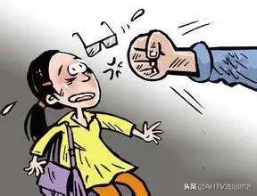 說法丨被人打断肋骨，輕傷二级，怎么判刑？