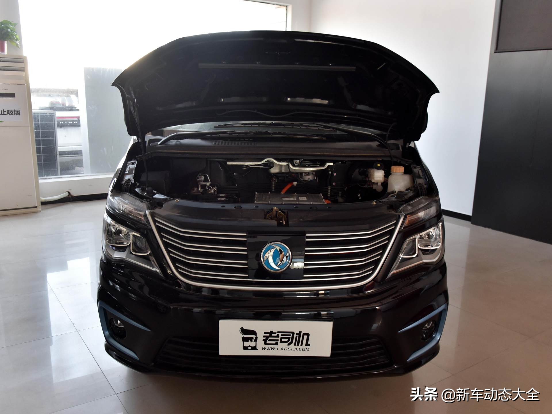 运输成本够低，车内空间能装，赚更多钱的车，实拍菱智M5EV