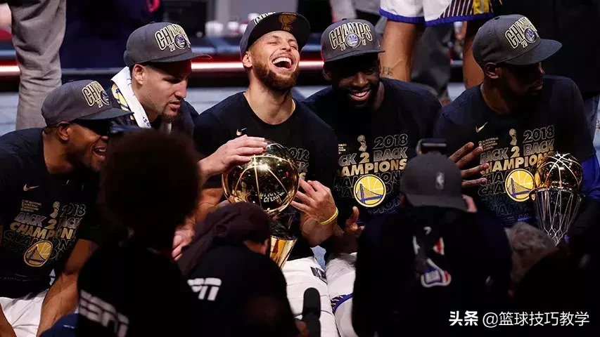 nba为什么解散勇士(杜兰特终于说出离开勇士的原因了，罪魁祸首出现了)