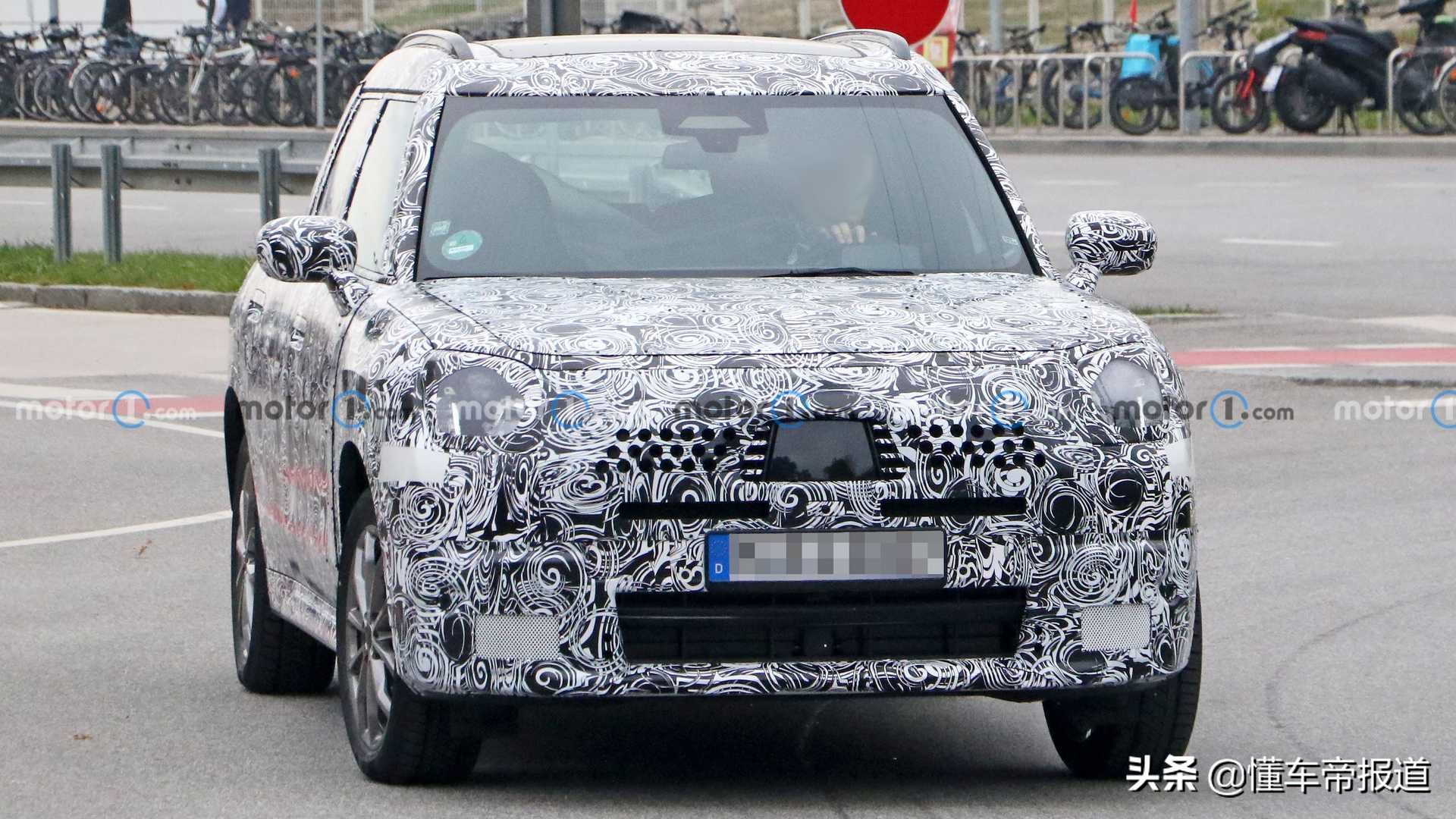 新车 | 尺寸更大，与宝马X1共享平台！MINI COUNTRYMAN谍照曝光