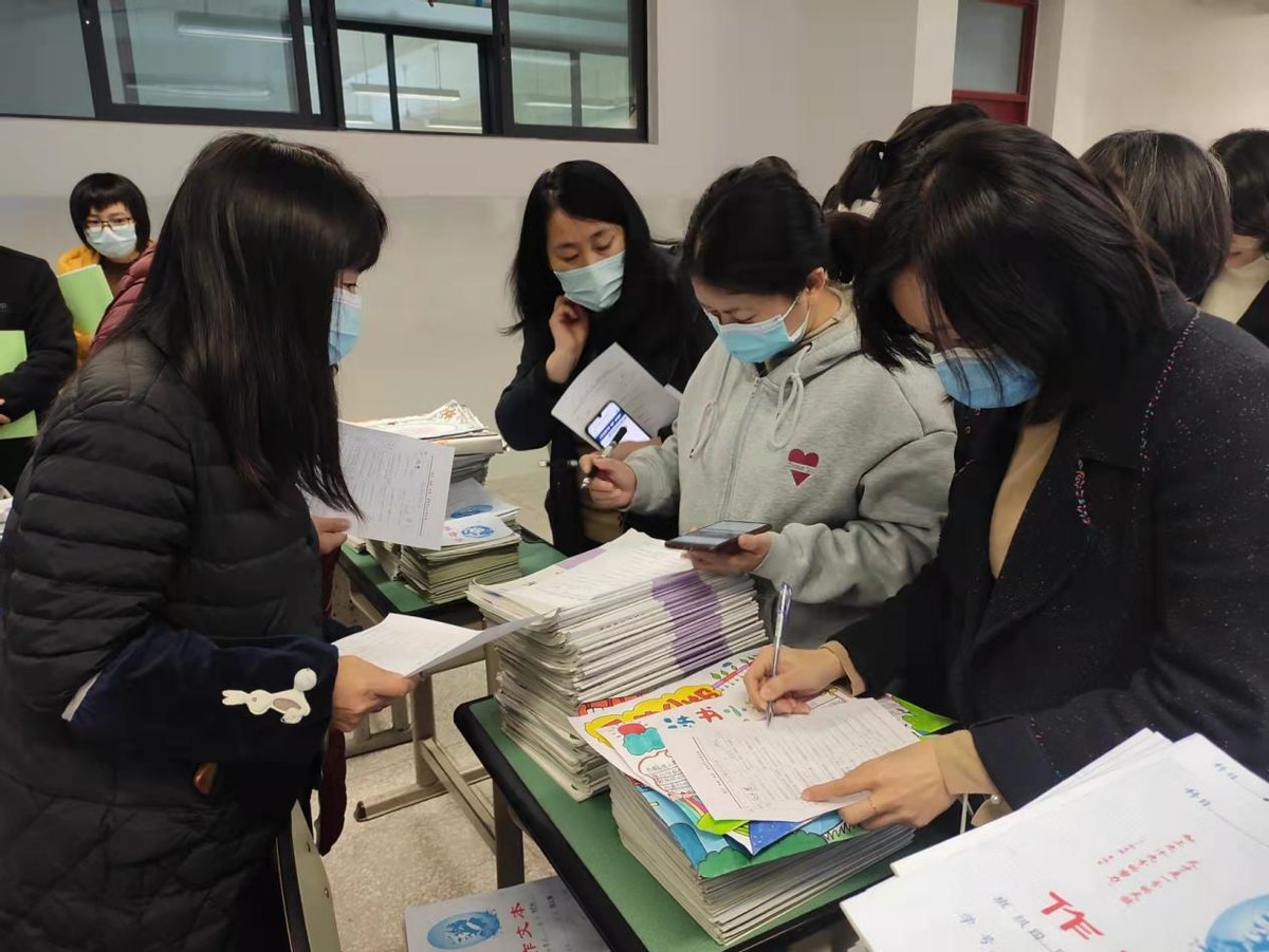 落实“双减”政策 促进学生和谐发展丨彭镇小学语文学科作业展评