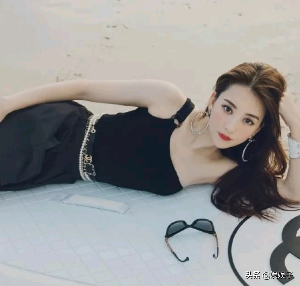 职高是天王嫂摇篮？昆凌高职林峰老婆中专，刘青云太太吊打众嫂子