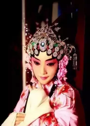 「美文」戏曲之美，美在唱词