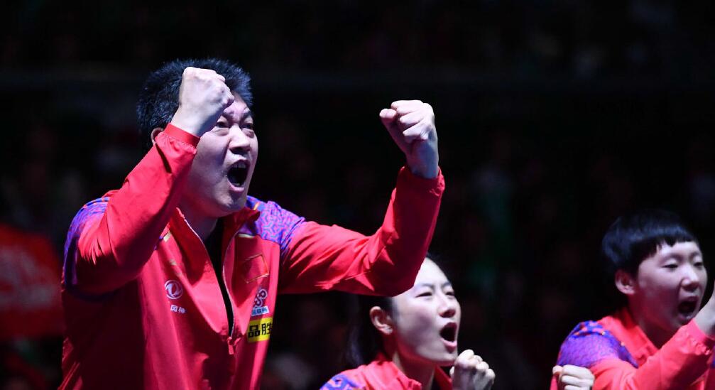 孙颖莎pk伊藤美诚视（3-2神奇大逆转！孙颖莎绝境爆发打崩伊藤美诚，李隼握拳大吼庆祝）