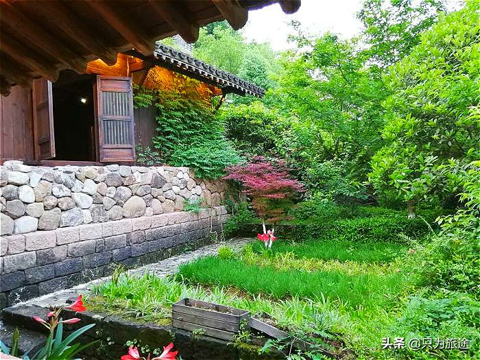 喝散装茅台、穿古装的小姐姐，闹中取静，古韵十足的重庆私家会所