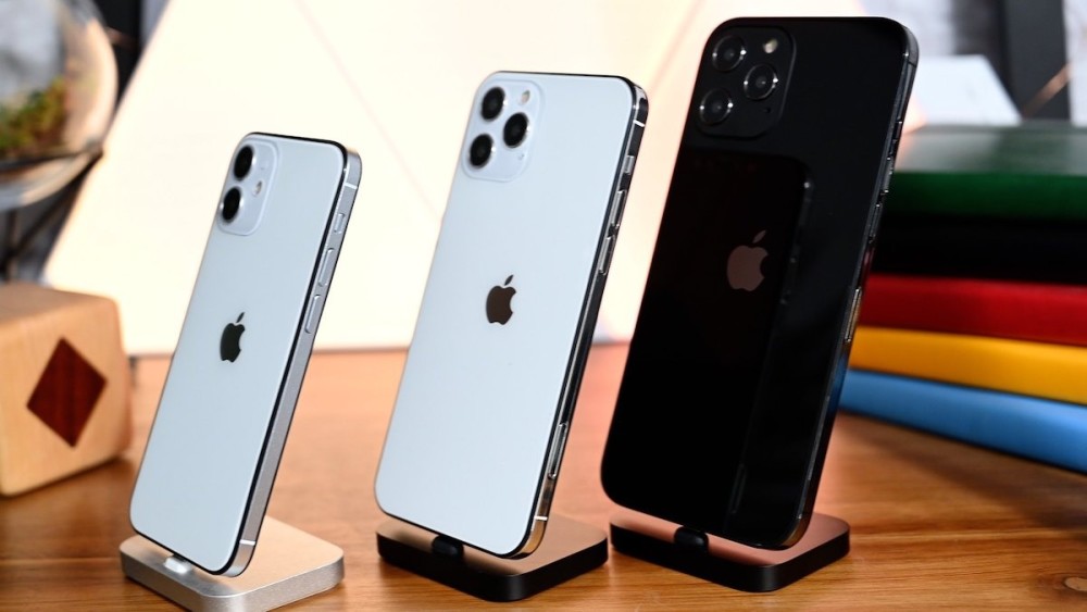 iPhone11更划算？五项对比，还是iPhone12更香