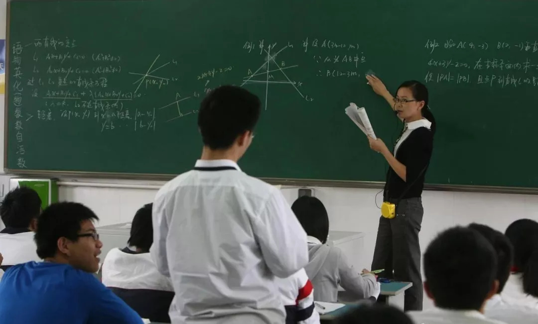 实力一般的南京晓庄学院高考收分却很高，答案是：南京与师范