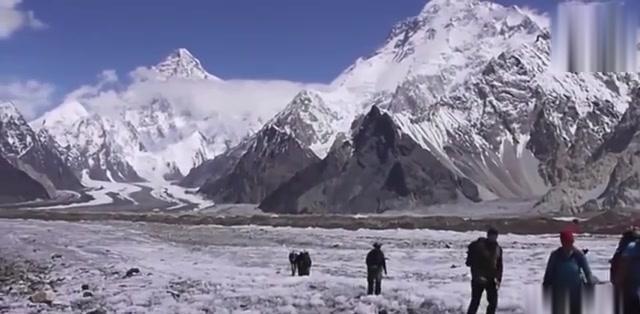 昆仑山死亡谷(中国两大死亡谷之一昆仑山“死亡谷”，科学考察队揭开真相！)