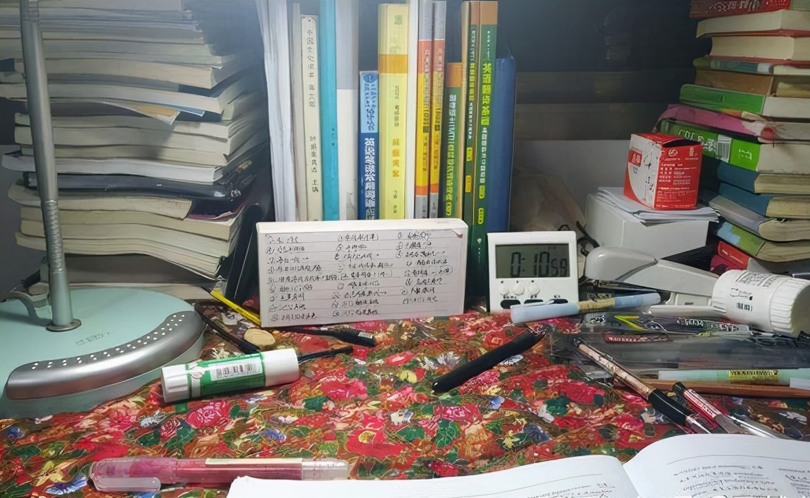 “考研”和“高考”谁更累？过来人的真实描述，看完太有代入感了