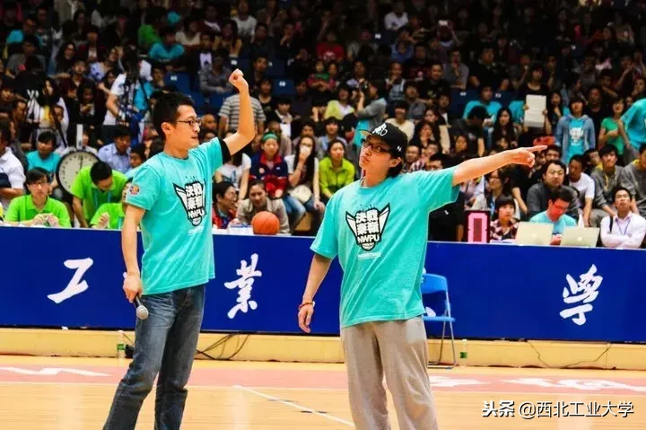 工大留声机丨送给你最全的“工大金曲”