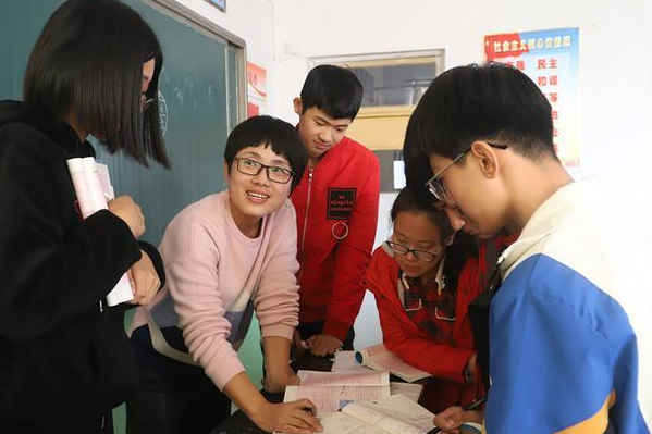 “努力学却学不好”的学科排名，英语仅排第二，榜首曾把人难哭