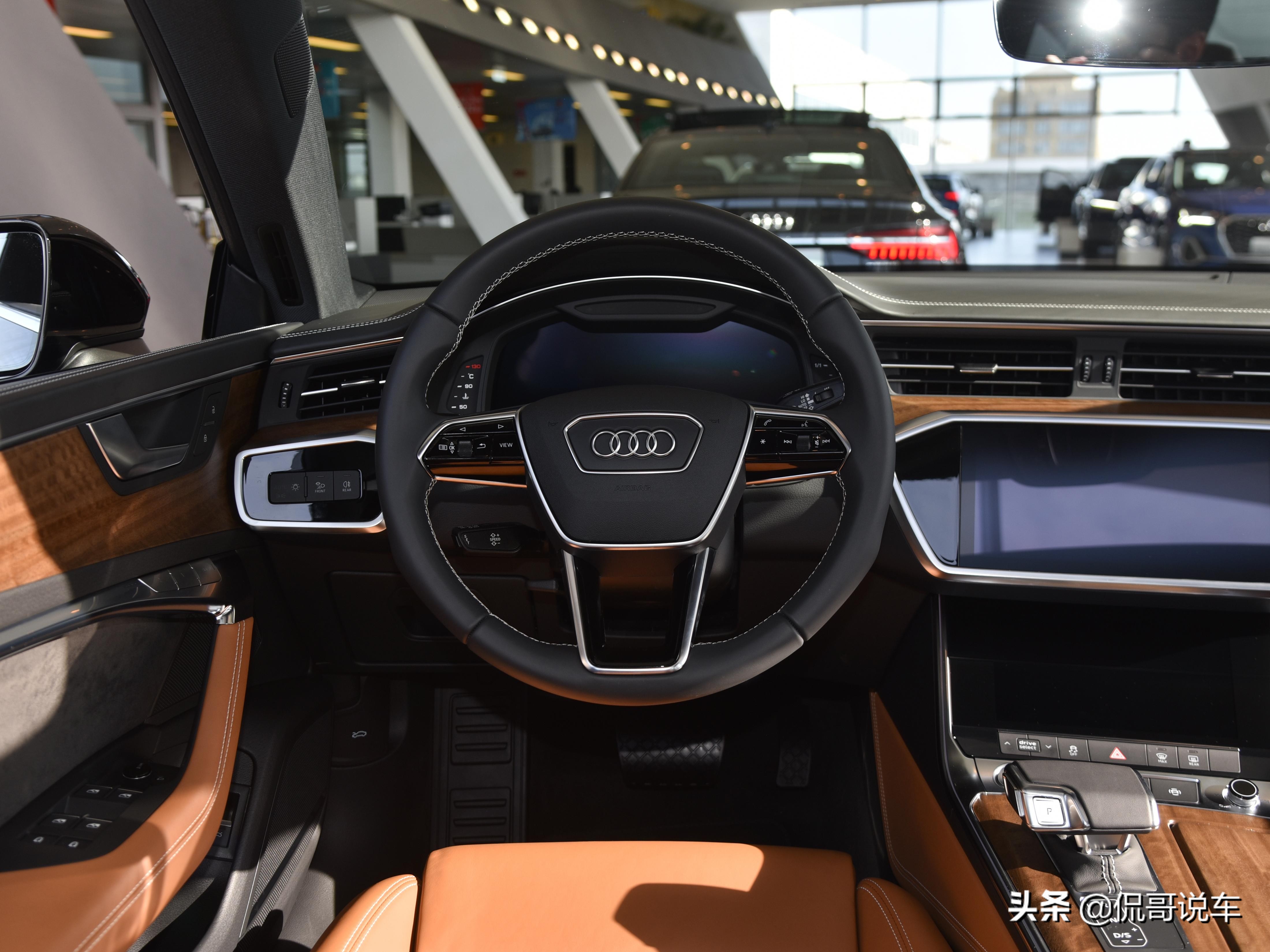 进口高端豪华轿车,新动力价格更便宜,尺寸大面子足,实拍奥迪a7