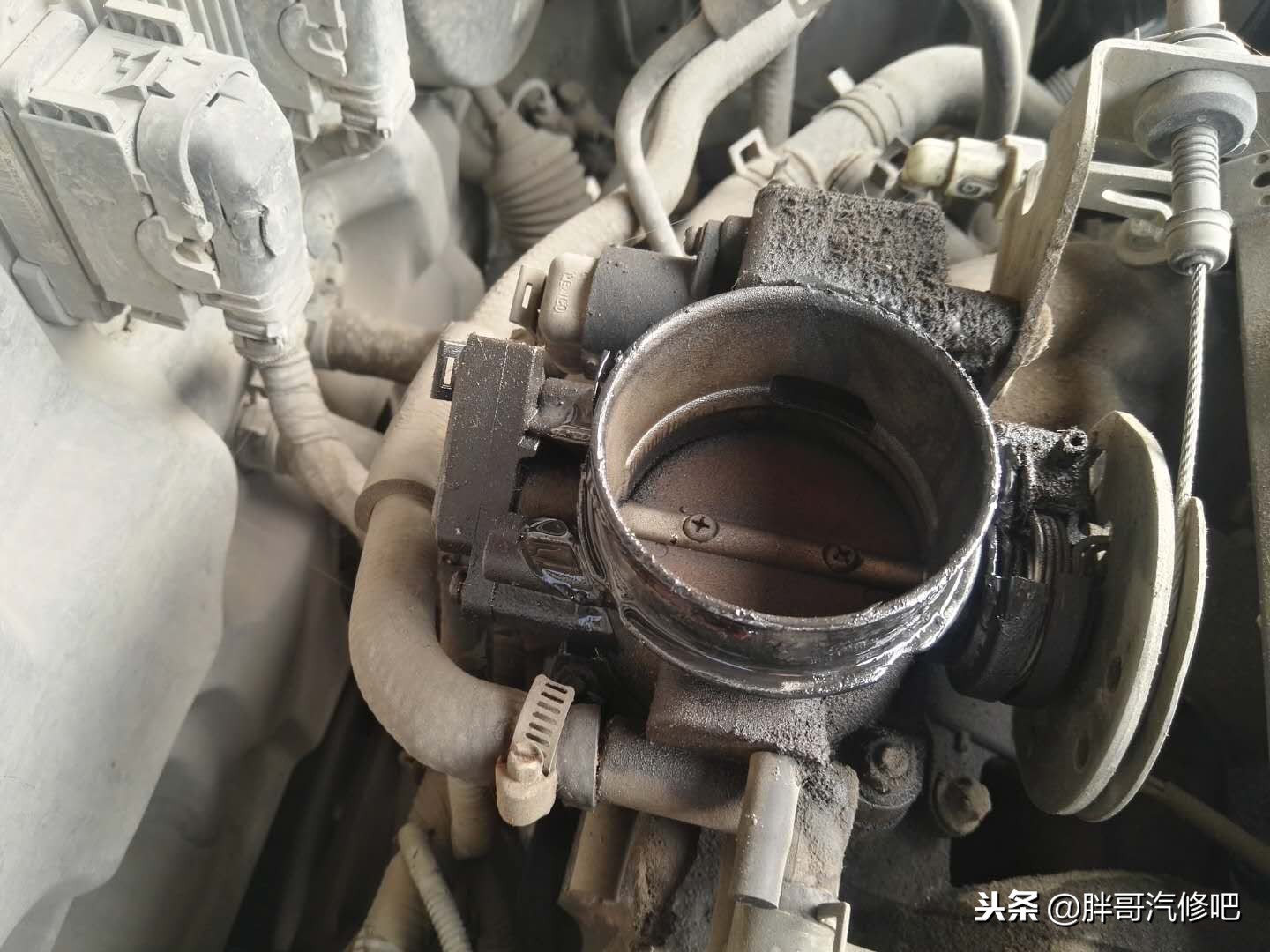水泵结冰抱死引发一系列问题，正时皮带磨平气门活塞是否“干架”