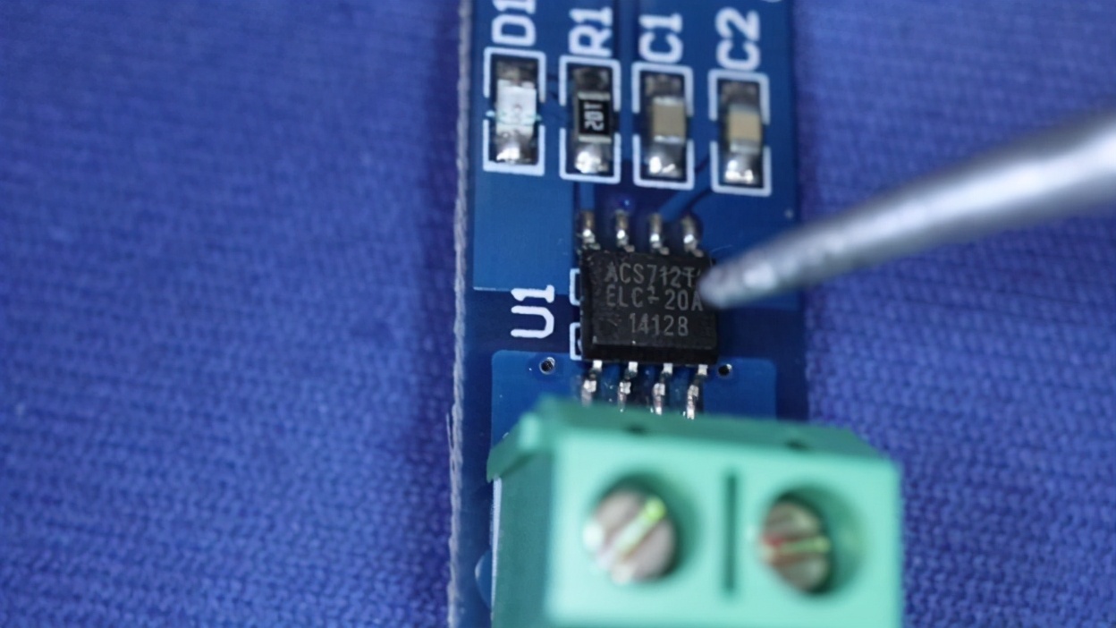 使用Arduino测量直流电压和电流