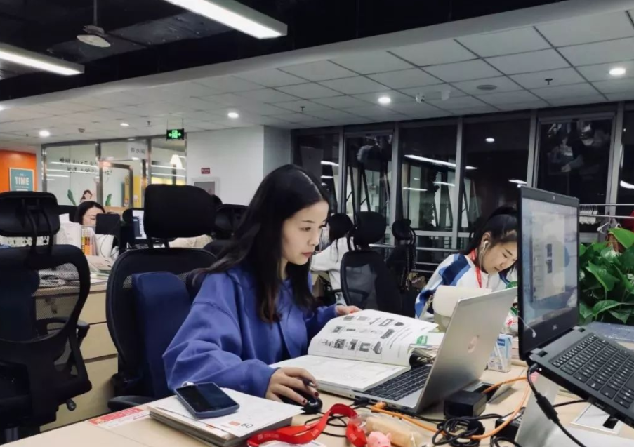 “小语种”代替英语参加高考，几家欢喜几家忧，教育部做出回应