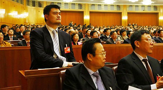 姚明是做什么的（从CBA改革到国家队扩招，姚明为中国篮球做的贡献有多大？）