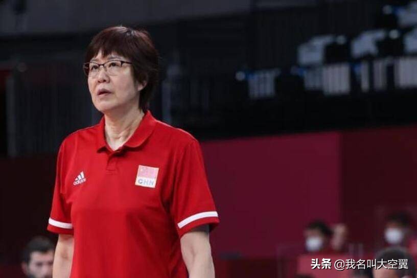 郎平卸任中国女排主教练原因浮出水面，不是成绩，也不是年龄