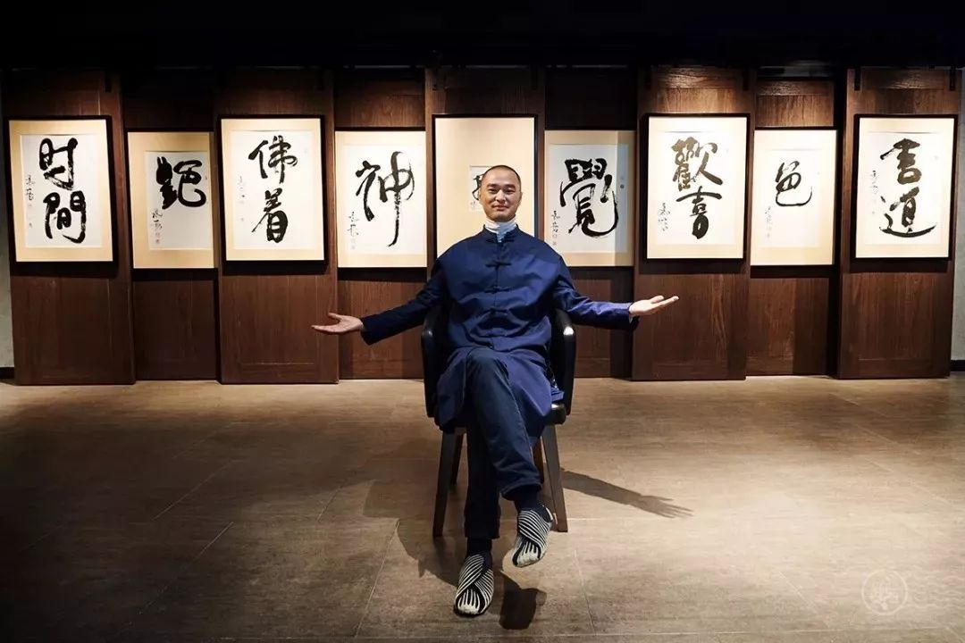 《老人与海》：人若能“硬”，便是成功
