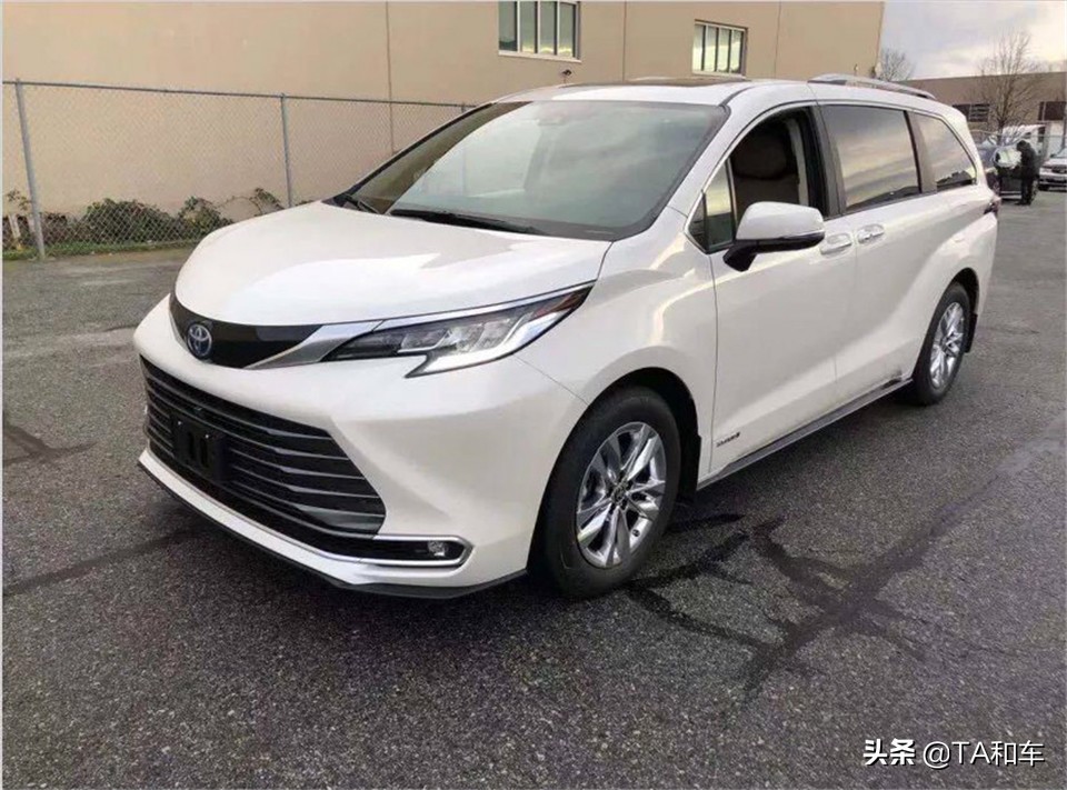 3天800公里深度体验，聊聊别克GL8为什么能卖那么好!