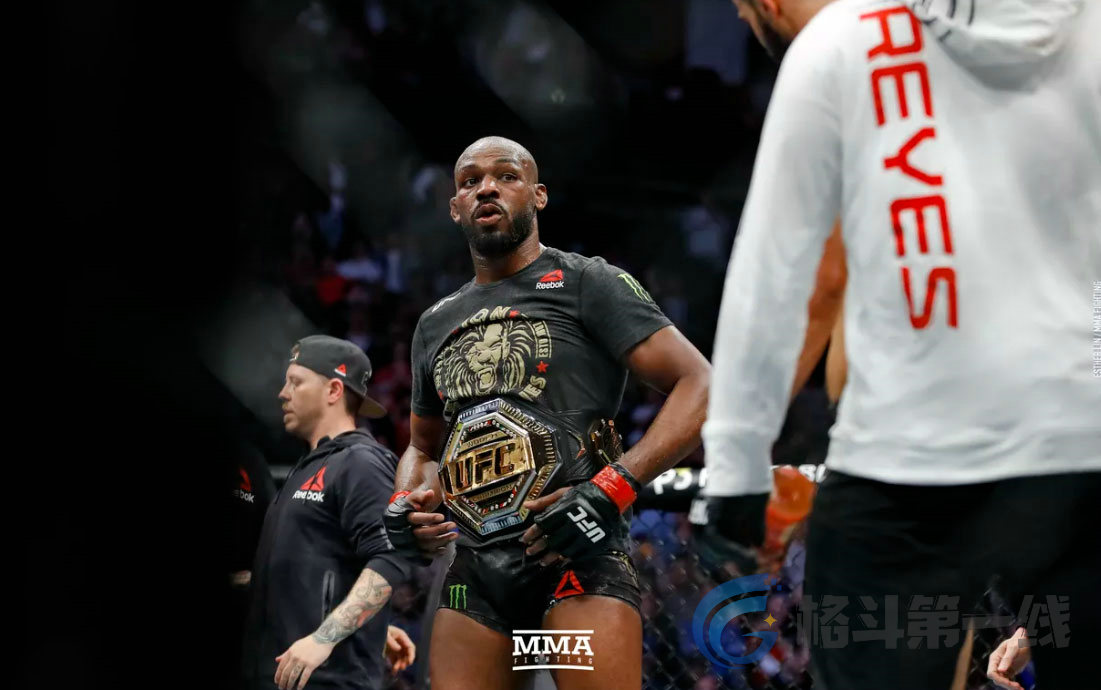 espn2021年十大中前卫(espn预测2021十大mma选手:"黑龙"第一,张伟丽第
