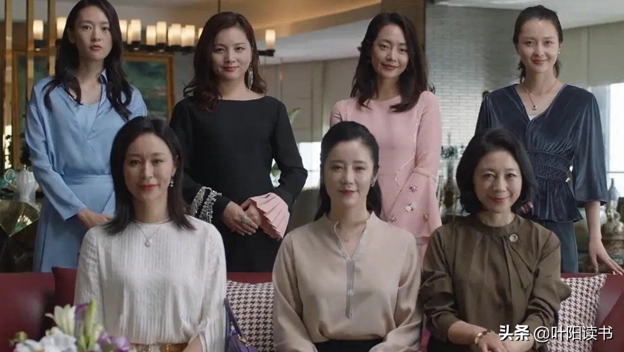 神秘作家豆豆的小说《遥远的救世主》被改编成电视剧《天道》,由"台词