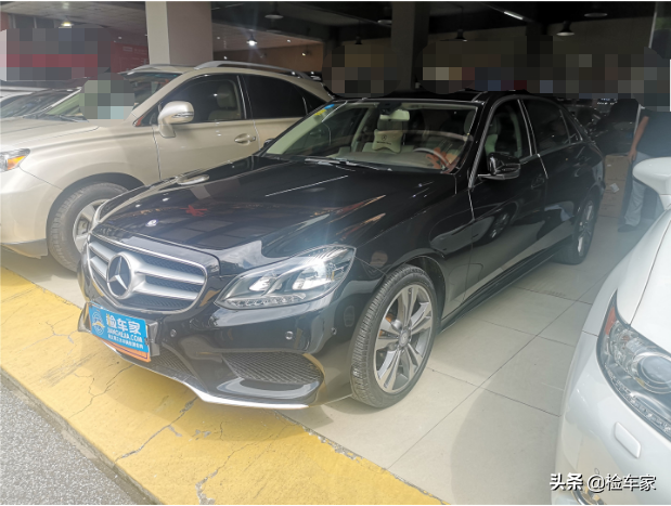 22万买辆才开3万公里的奔驰E级值吗？网友：这下开大奔不是梦了