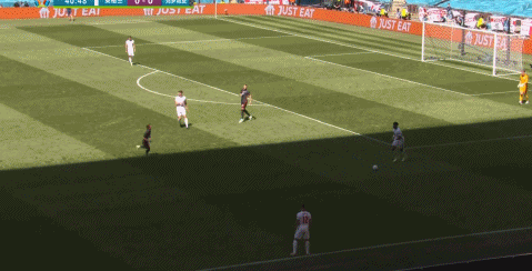 英格兰对克罗地亚预测（战术分析英格兰1-0克罗地亚：两队皆锋无力，年轻中场助三狮取胜）