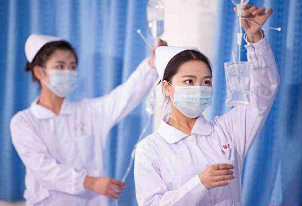 云南高考生仅超一本线1分，成功捡漏北大，网友却表示不羡慕