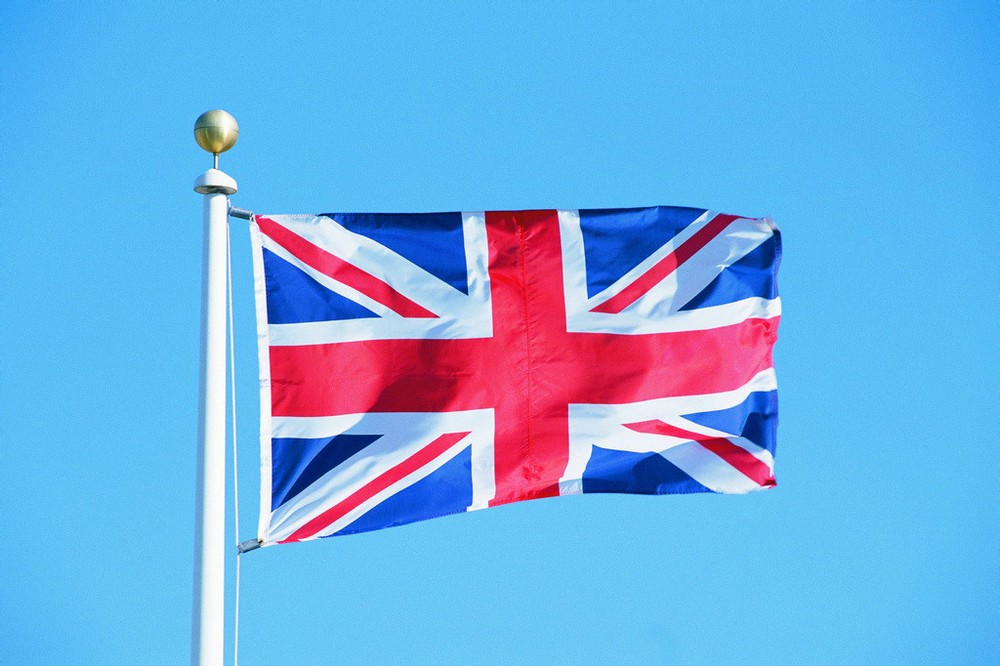 蓝底带白色岛屿图案的国旗是哪个(这些海军旗和地区旗为何大同小异？)