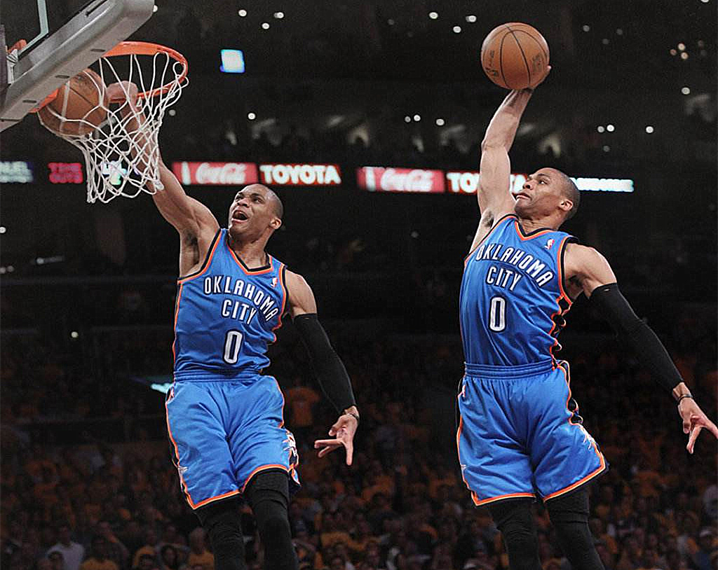 一场篮球比赛消耗多少体力（打一场篮球和踢一场足球，哪个更消耗体力，篮球还是足球）