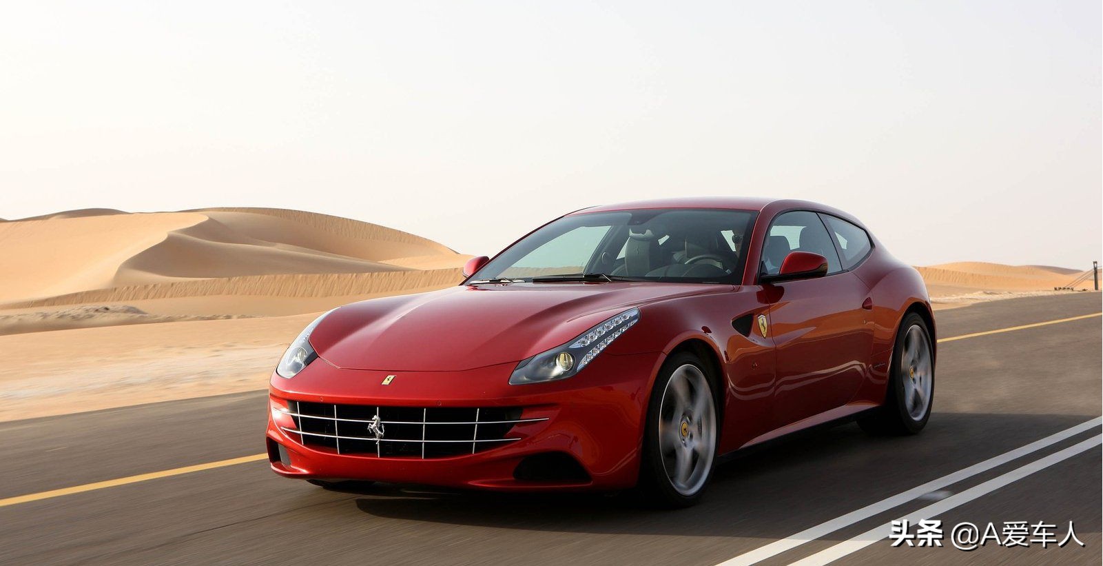 首款四轮驱动跑车--法拉利ff