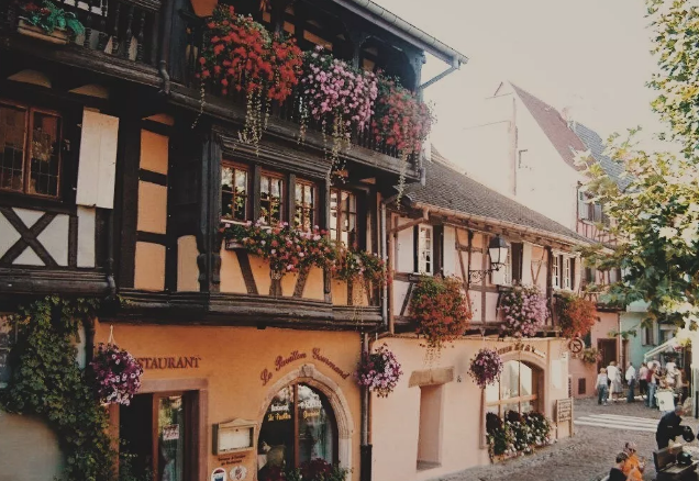 一路上有古堡爱情花园和葡萄园（深度法意瑞，分享私藏小众玩法）