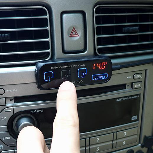 Aux是什么意思 车上这个不起眼的aux插口大用处 大部分人不知道 读车号