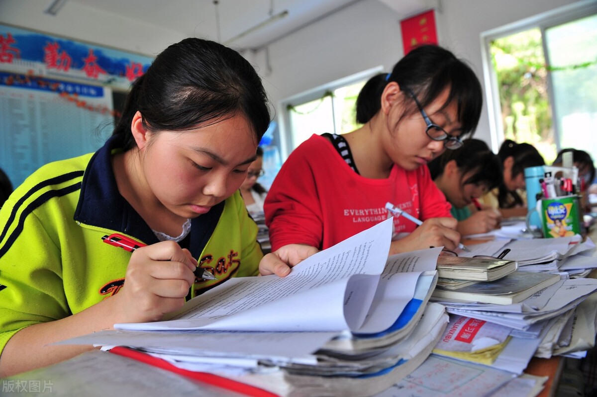 “任务型阅读”命题分析与教学策略研究——以江苏省高考英语为例