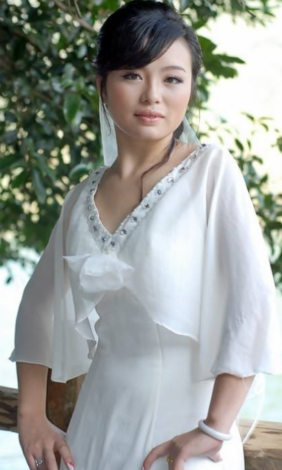 "春晚明星"张也,为何至今单身?看完她的经历一般人确实不敢娶