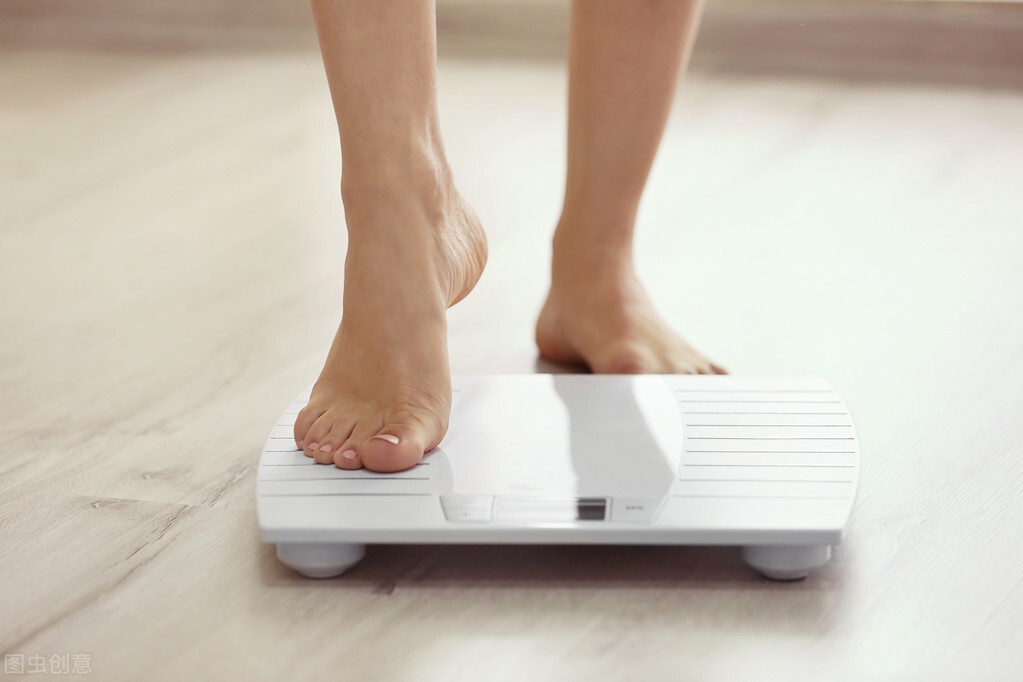 一份適合新手的減肥計劃，堅持8周時間，讓體重下降10斤