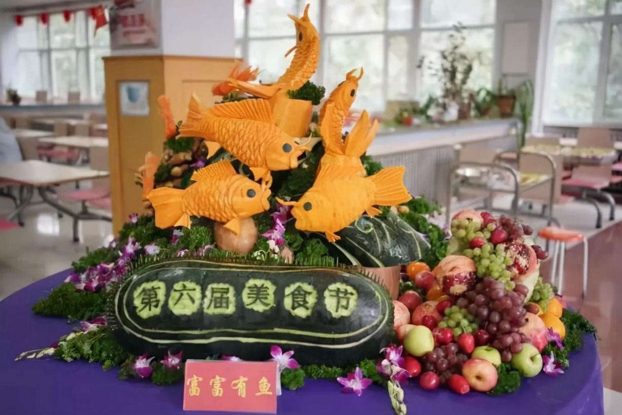 6米长蛋糕“免费”赠送！东北这所“吃饭”大学火了