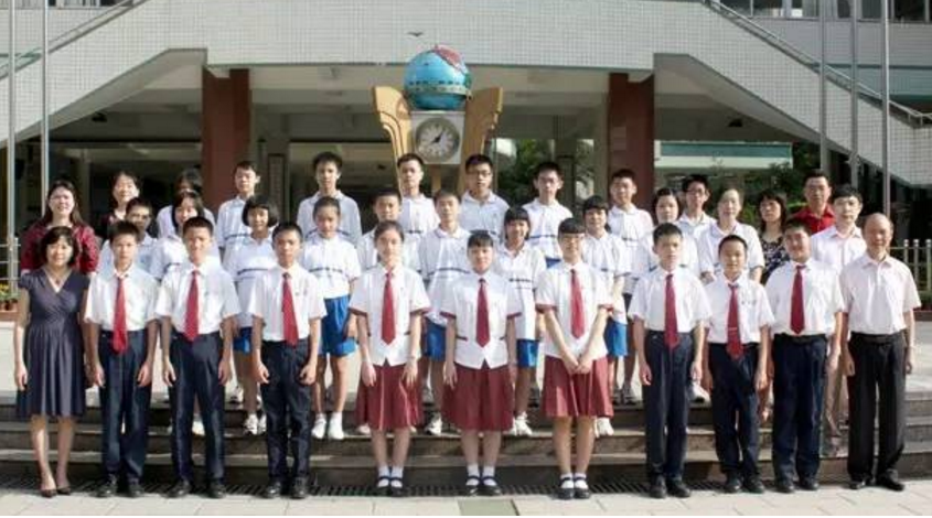 学校不再管学生校服？汉服、水手服、制服不再是梦，学生拍手叫好