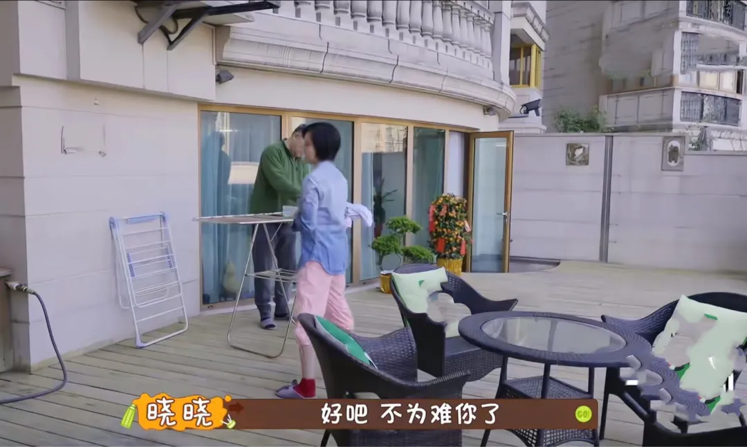 妈妈是富家女,爸爸背景强大,又美又飒的她才是娱乐圈真富婆?