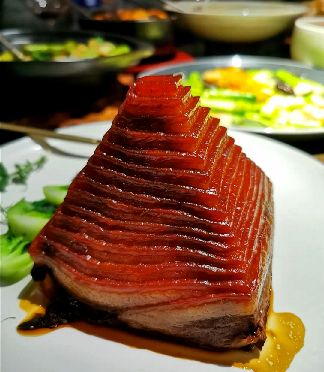 广州唯一能吃到开水白菜的川菜馆,这一道素菜居然要卖三位数?