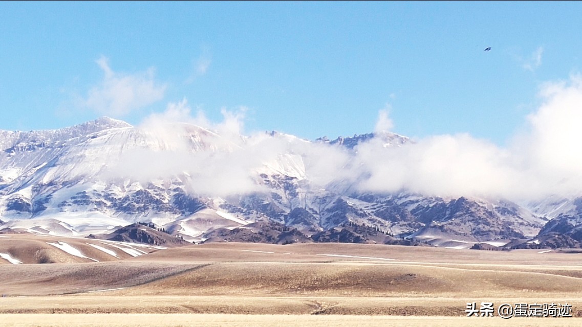 这个春天我在路上，从雪山走向戈壁