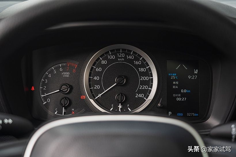 自吸、涡轮、混动的纠结月销3万+的卡罗拉到底哪款值得买？
