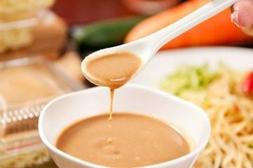 麻酱调制方法：如何稀释芝麻酱制作麻酱汁