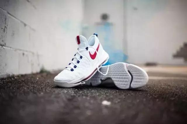 阿迪达斯世界杯球鞋（“梦之队”球鞋合集，谁拥有美国队最帅的鞋？）