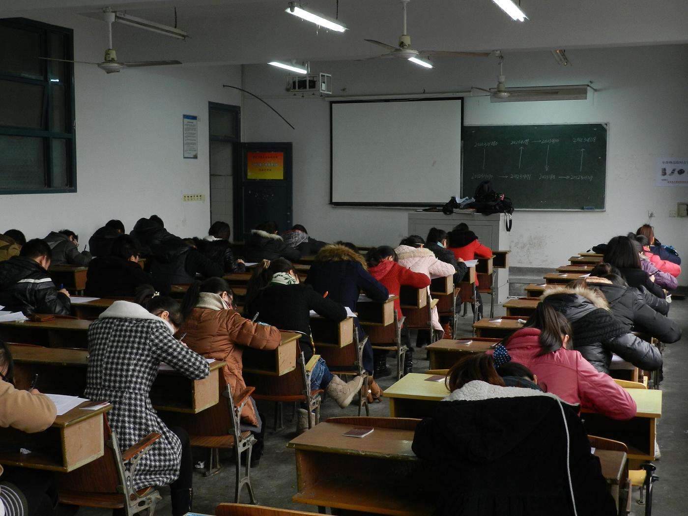 高三的三次模考有何不同？为何二模更接近高考？老师告诉你答案