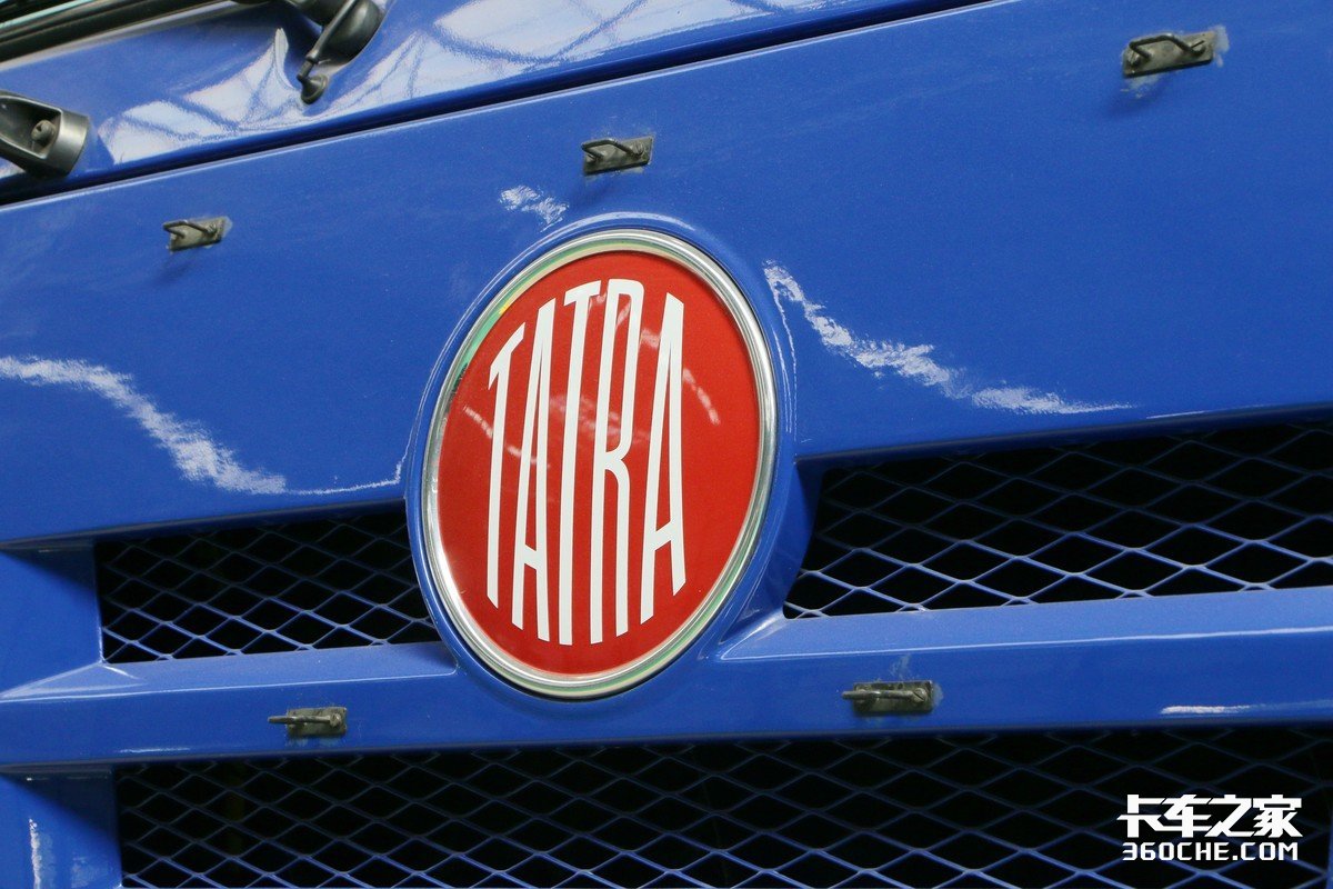 天生"内八字"运动健将,12缸猛男有何魅力?