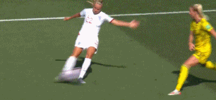 女足世界杯喀麦隆进球无效（女足世界杯诞生悲情球星：4天2进球被判无效！赛后趴地绝望了）-华海博客