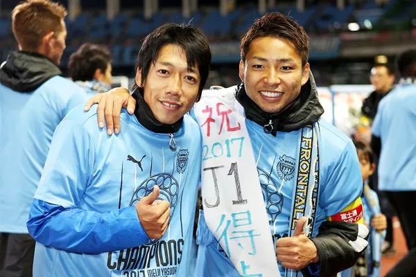 小林悠日职100球(娇妻锻造出j联赛最苦百球射手 暴殄天物!