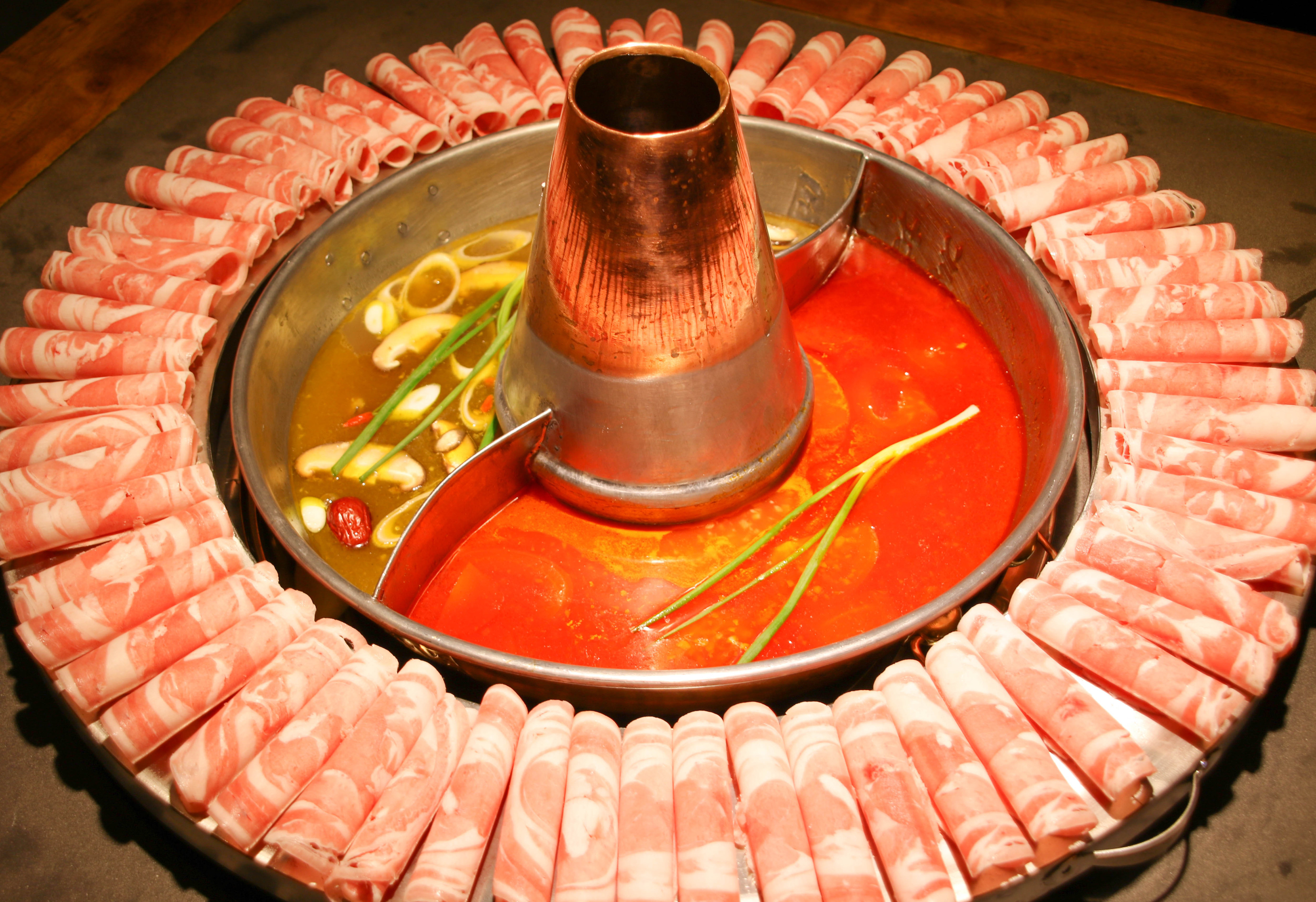 北京涮羊肉的起源,没想到与这个皇帝有关,后来竟成为宫廷菜品